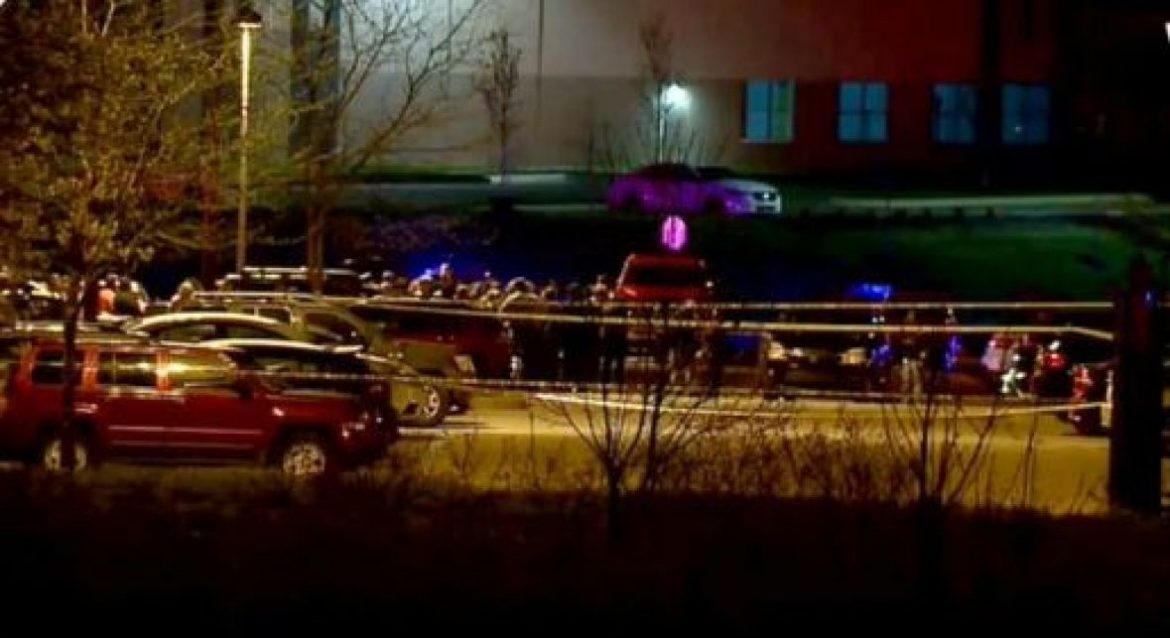 Ubijeno osam osoba u pucnjavi u „Fedeksu“, više ranjeno