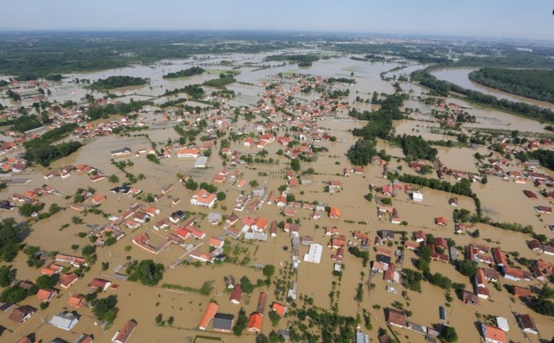DA SE NE PONOVI: Potopljeni gradovi, život izgubilo 17 osoba
