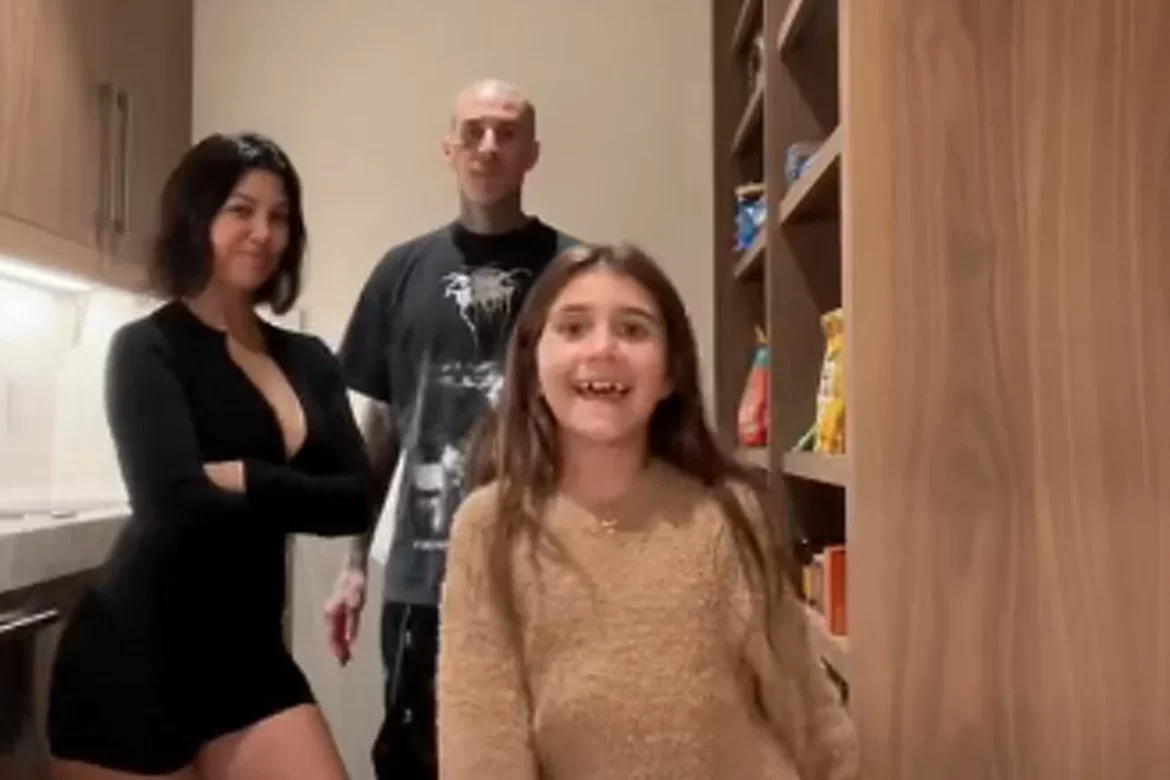 Kardašijanka sa kćerkom i momkom snimila video za Tik-Tok uz  bh narodnjake
