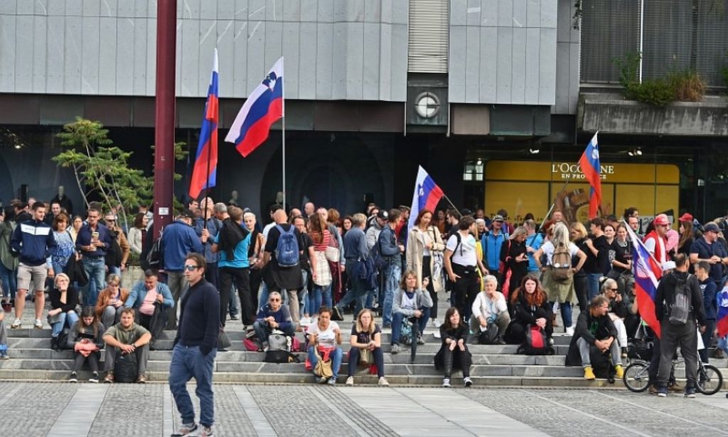 Ljubljana: „Ne dirajte nam djecu!“