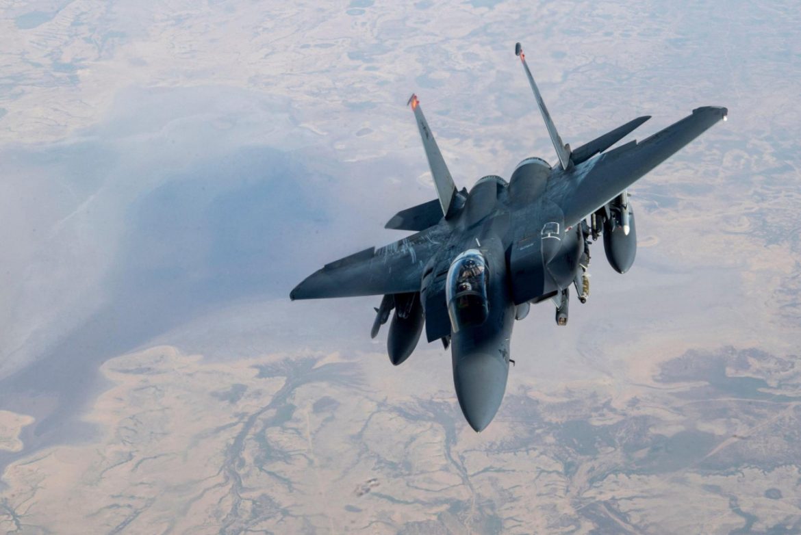 Osam američkih lovaca F-15 sletjelo u Poljsku
