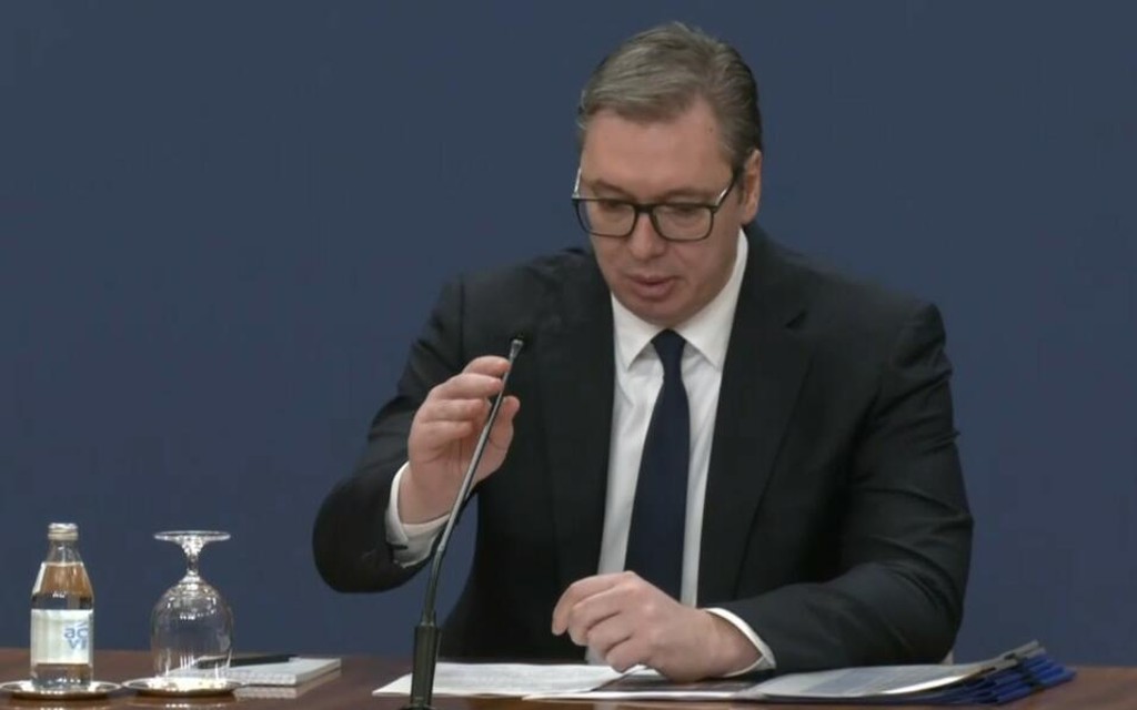 Vučić najavio da će PODNIJETI OSTVAKU – Danas sjednica Vlade pa obraćanje javnosti u 20 časova