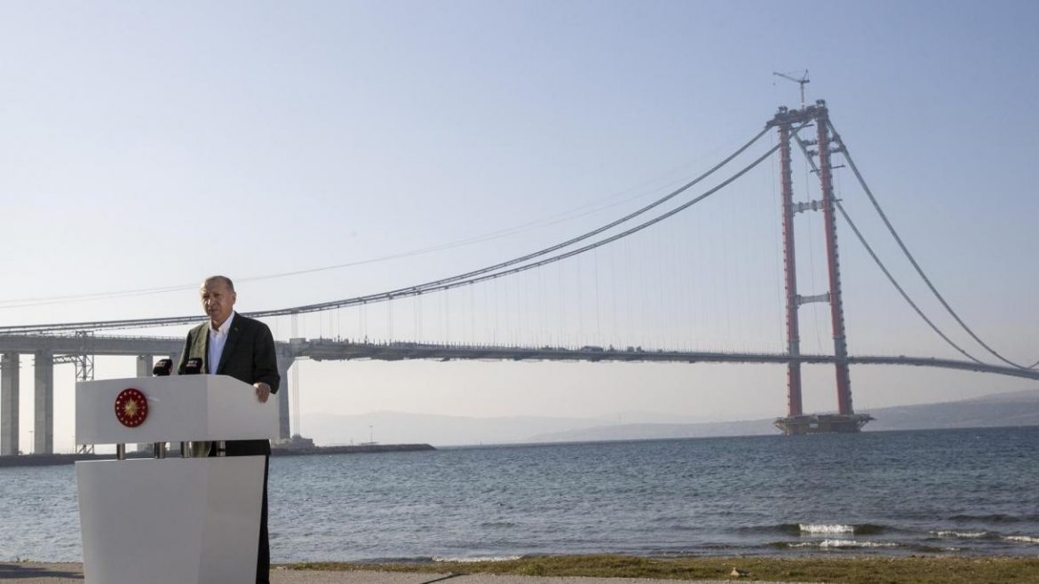 Erdoan otvorio most preko Dardanela