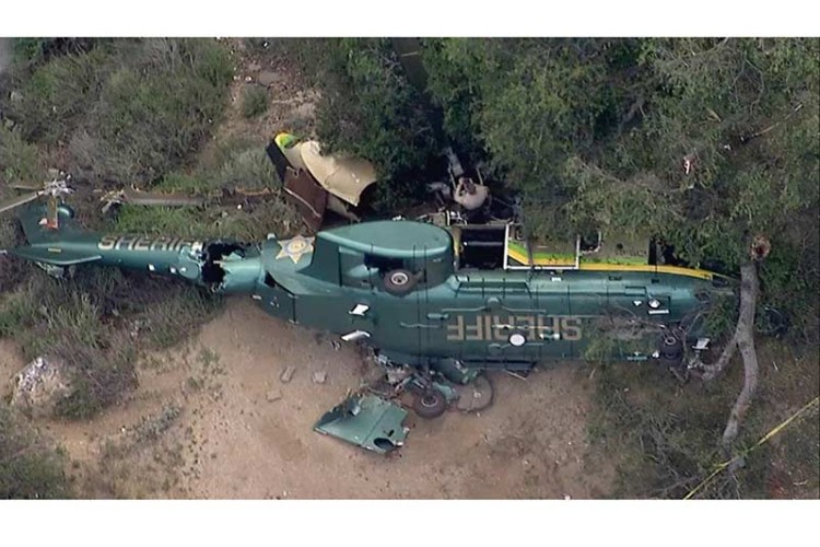 Šest povrijeđenih u padu policijskog helikoptera u Los Anđelesu