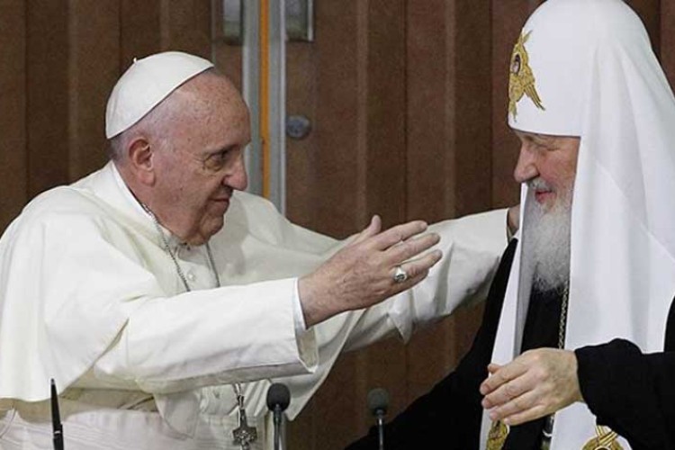 Sastanak patrijarha Kirila i rimskog pape moguć ove godine