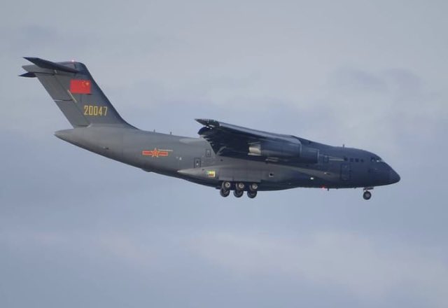 Kineski vojni avioni od jutros masovno slijeću u Beograd
