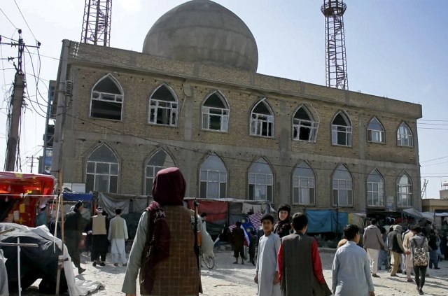 Dva napada Islamske države u Avganistanu; poginulo 16 osoba, desetine povrijeđenih FOTO