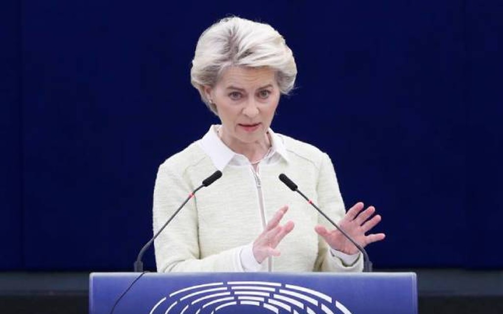Evropa uvodi „bajdenizam“: Ne zna se kud udaraju – „žrtva“ i Ursula fon der Lajen