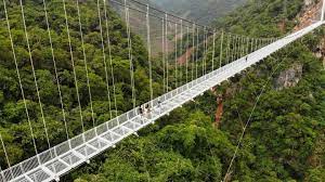 Vijetnam: Otvoren najduži stakleni most na svetu