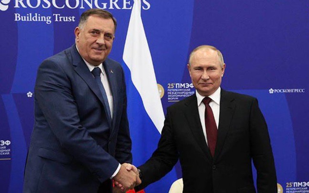 Dodik za Rusku Gazetu: Rusija najvažniji diplomatski saveznik Srpske