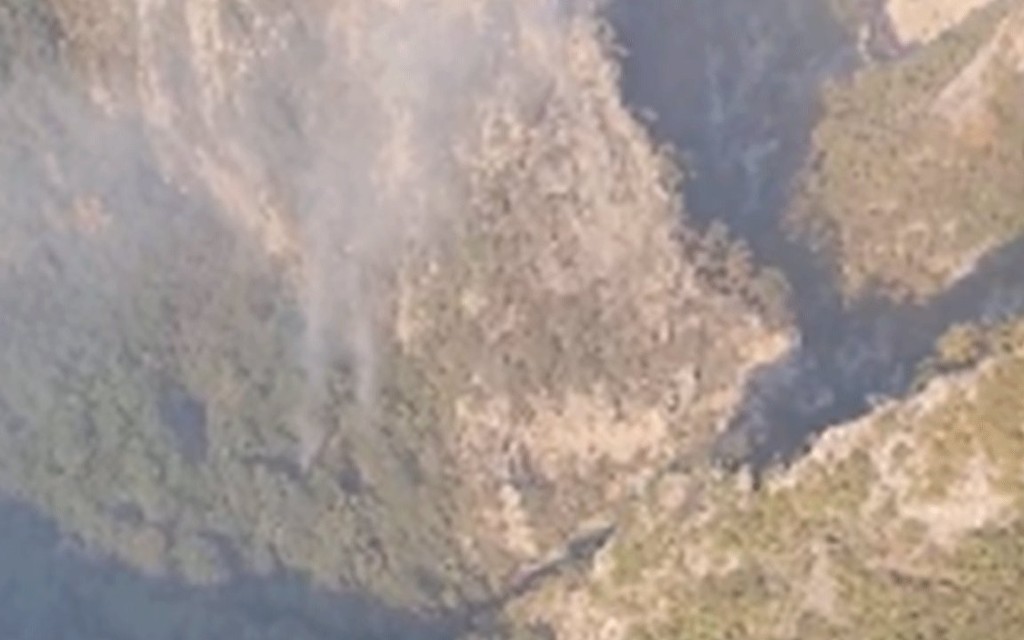 Požar u Nacionalnom parku Sutjeska – Helikopterima se pokušava spriječiti širenje vatre