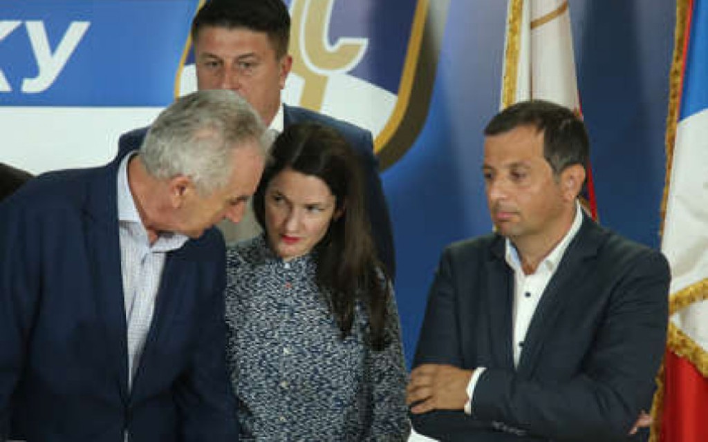Jelena Trivić IZVJESNO odlazi iz PDP-a: Sledeća destinacija Vukanova lista?