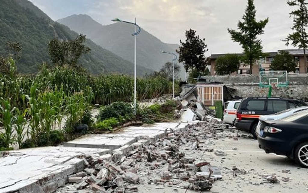 Muškarac pronađen 17 dana poslije razornog zemljotresa