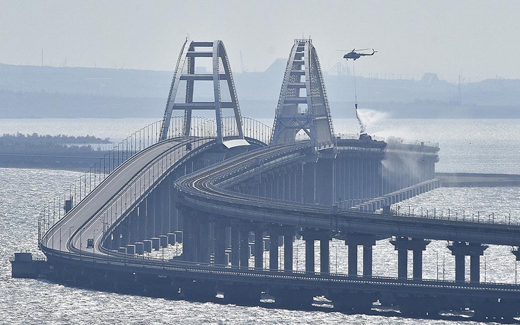 Popravka već krenula: Dozvoljen saobraćaj preko Krimskog mosta