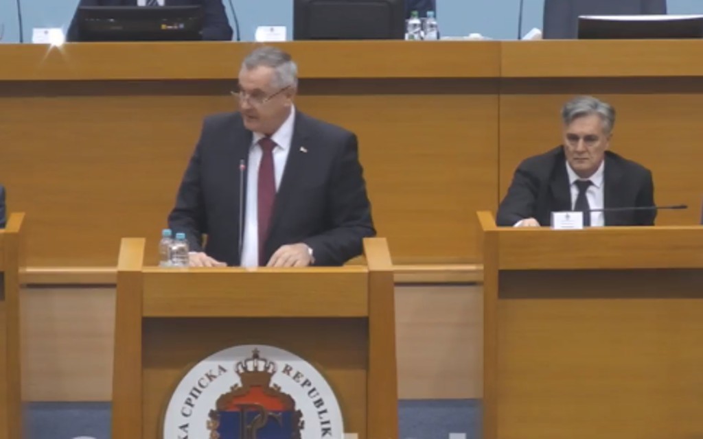 Ponosno idem sa mjesta predsjednika Vlade; Јedinstvom da sačuvamo Srpsku