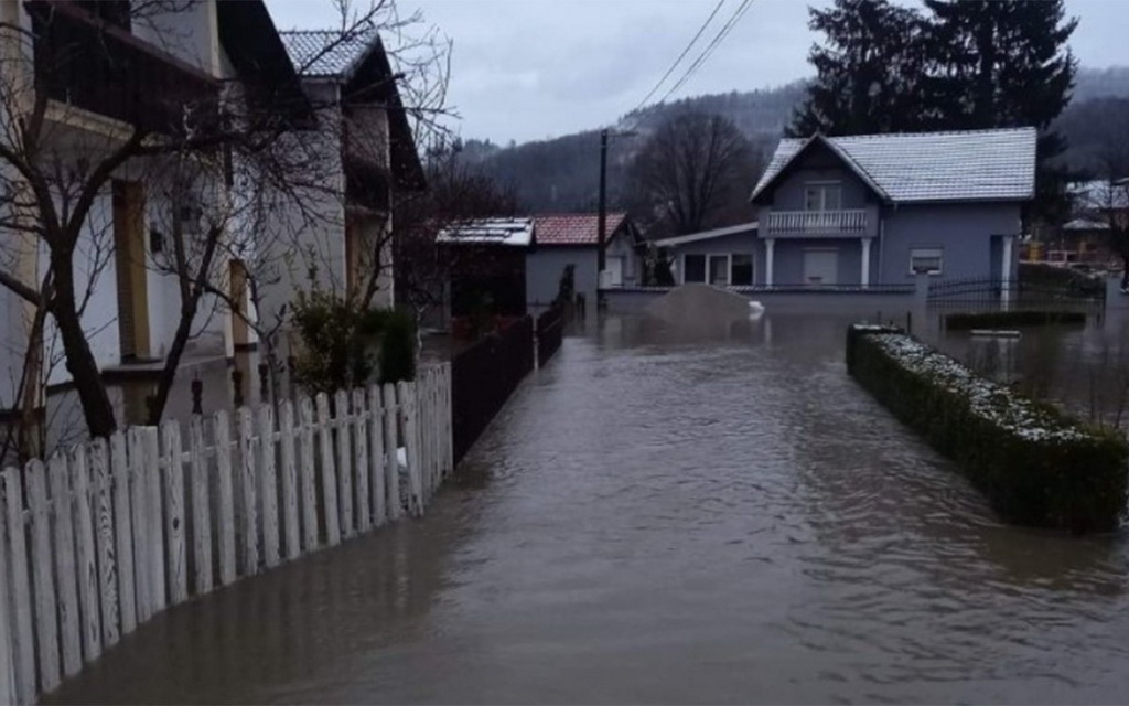 Na snazi vanredne mjere odbrane od poplava, u Novom Gradu sutra nema nastave