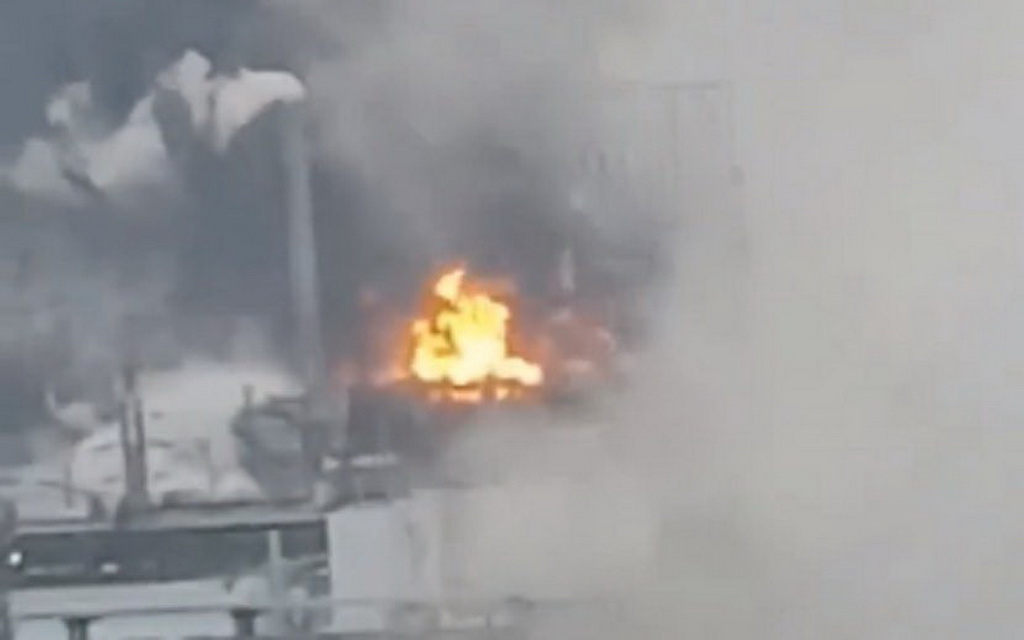 Eksplozija u najvećoj rafineriji nafte u Sibiru, dvoje poginulo: Stanovnici mislili da se radi o zemljotresu