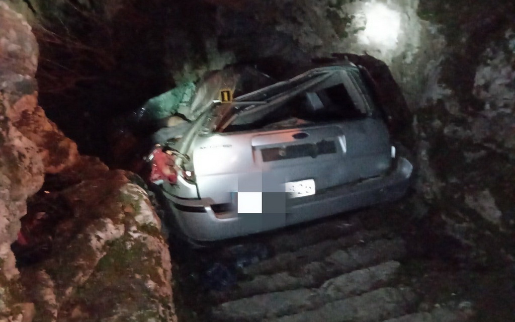 Nesreća u Banjaluci, fordom sletio među stijene na Vrućici!