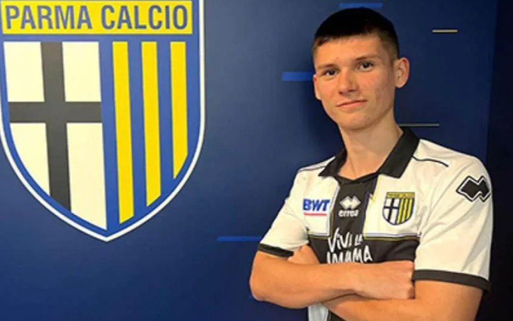 Marko Brekalo (16) potpisao za tim gdje gol čuva legendarni Bufon