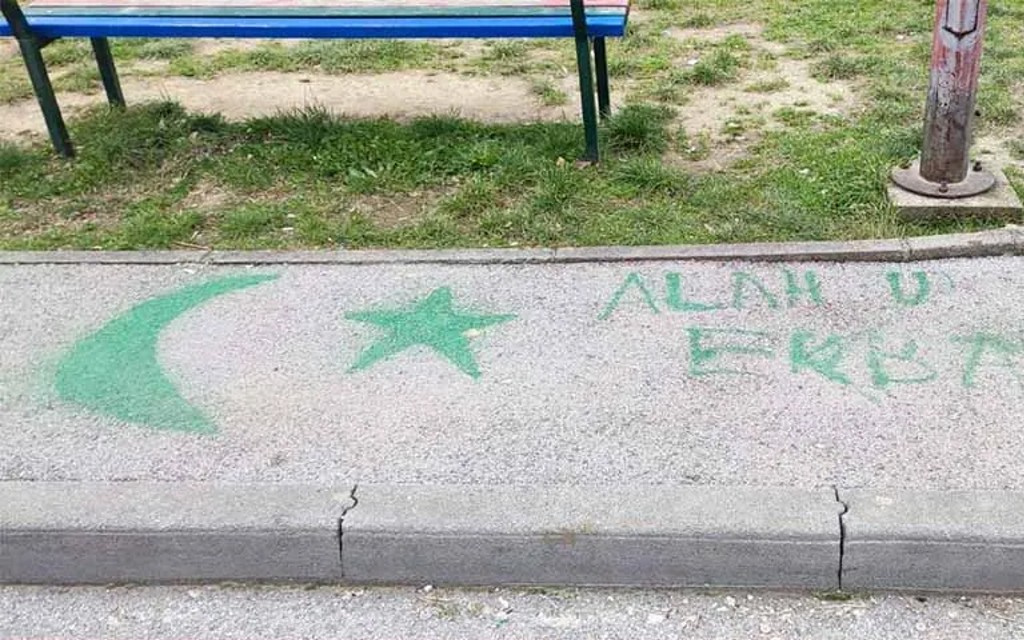 U Banjaluci osvanuo grafit „Alahu ekbar“
