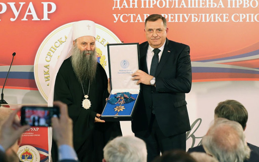 Dodik uručio odlikovanja patrijarhu Porfiriju i endokrinologu Svetlani Vujović