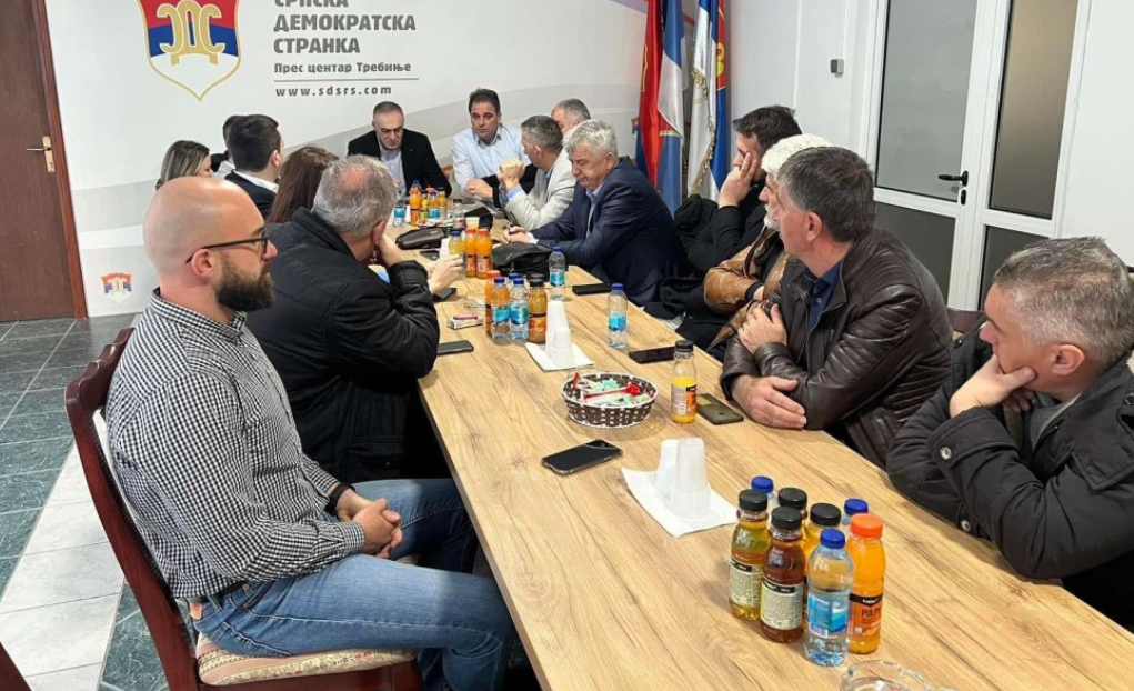 U sred sukoba GOVEDARICA – VUKANOVIĆ rukovodstvo SDS-a u Trebinju  – Novi predsjednik stranke u maju?