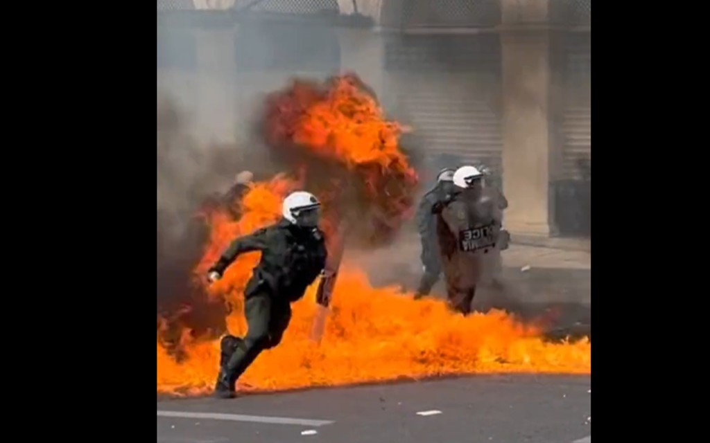 HAOS NA ULICAMA: demonstranti se sukobili s policijom!