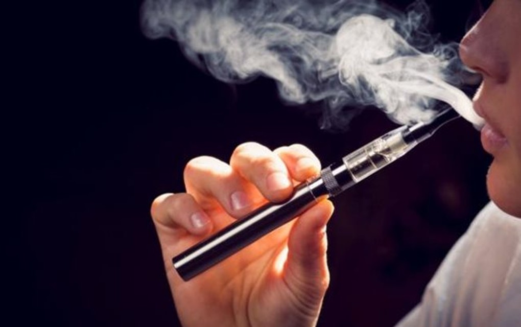 Zabranjuje se prodaja elektronskih cigareta maloljetnicima u Srbiji