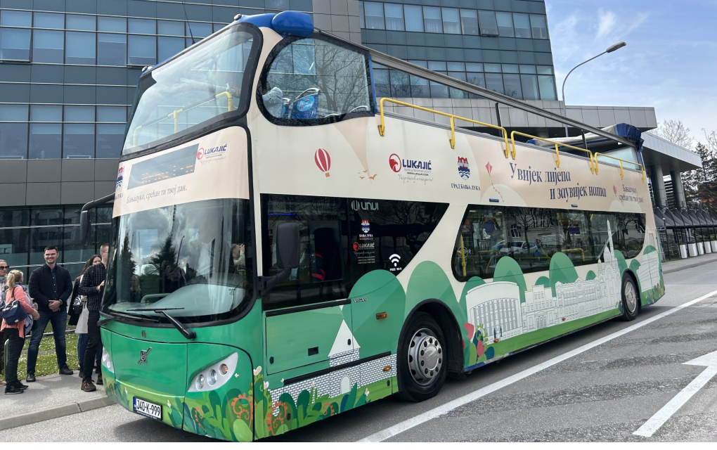 KONAČNO OTKRIVENO: Panoramski autobus u Banjaluci plaćaju Teniski savez i privatna firma