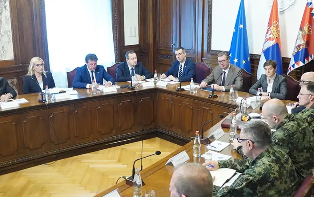 Odlučeno: Oružane snage Srbije do daljeg u najvišem stepenu borbene gotovosti