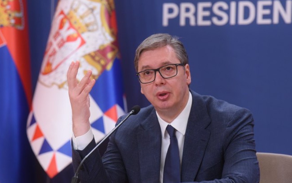 Vučić se obraća javnosti povodom situacije na KiM