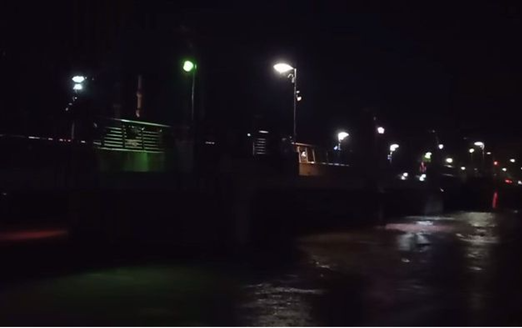 U Sanskom Mostu se oglasile sirene zbog opasnosti od poplava