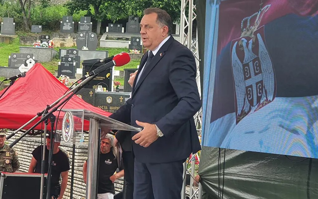 Dodik u Bratuncu: Srpska žrtva je ogromna