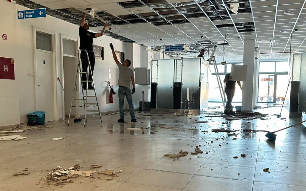 Aerodrom Banjaluka noćas dodatno oštećen – Počela sanacija