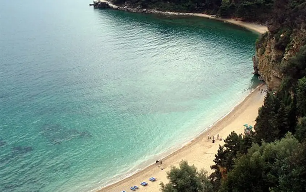 Najljepše plaže u Crnoj Gori – Neke od njih nepovratno nestaju!
