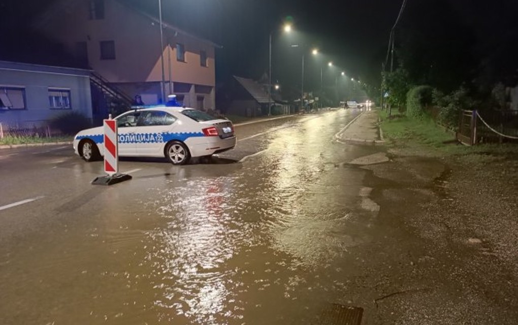 Obilne padavine stvorile probleme u Prijedoru