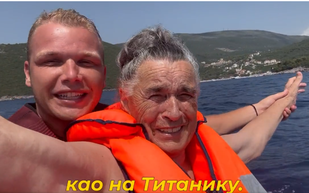 Stanivuković na odmoru: Baka, skuter na vodi i Titanik