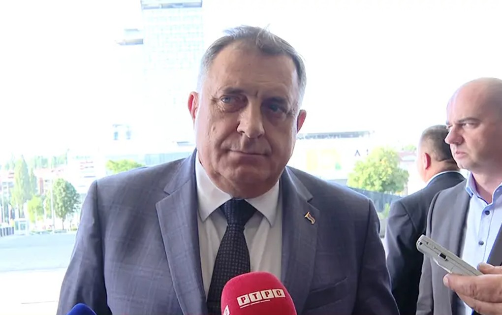 Dodik: Umobolni tipovi kao što je Bećirović zaslužuju adekvatan tretman u psihijatrijskoj klinici
