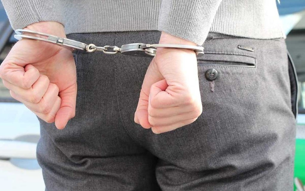 Uhapšeno osam policajaca iz Kiseljaka u akciji „Vizir“