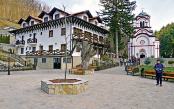 Čudotvorci Zosim i Jakov Tumanski