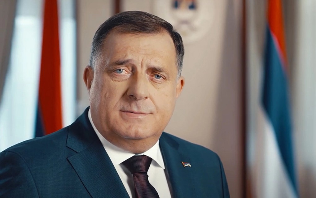 Dodik: Šmit režirao predstavu, ali karte za nju u Republici Srpskoj niko nije htio da kupi