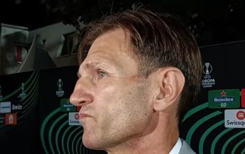 Otkrio kako je častio igrače