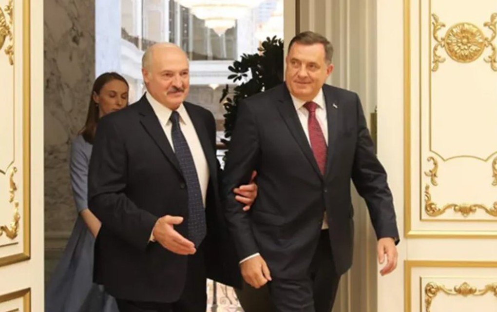 Lukašenko: Bez obzira na pritiske Dodik brine o svojoj otadžbini i narodu