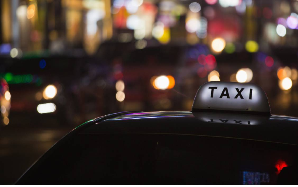 Za vožnju taksijem od dvije sekunde platio 150 eura…