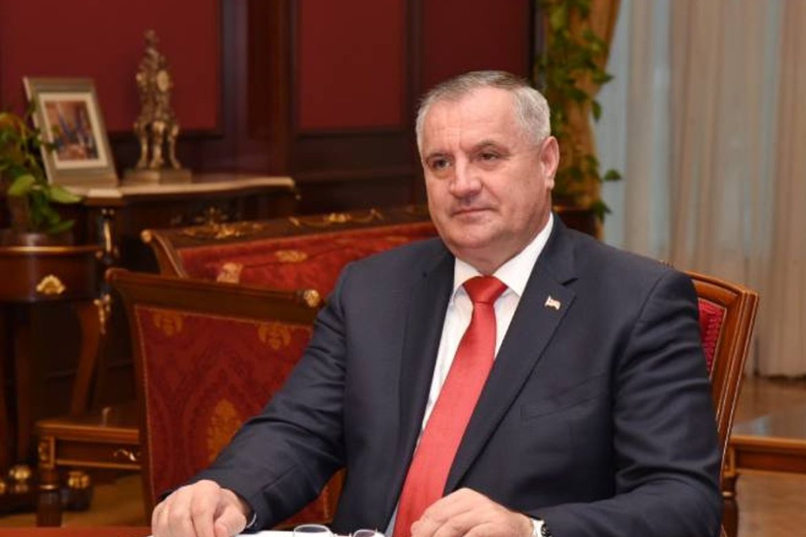 Višković: I za Satlera nedopustivo da neizabrani stranac interveniše u zakonodavstvo