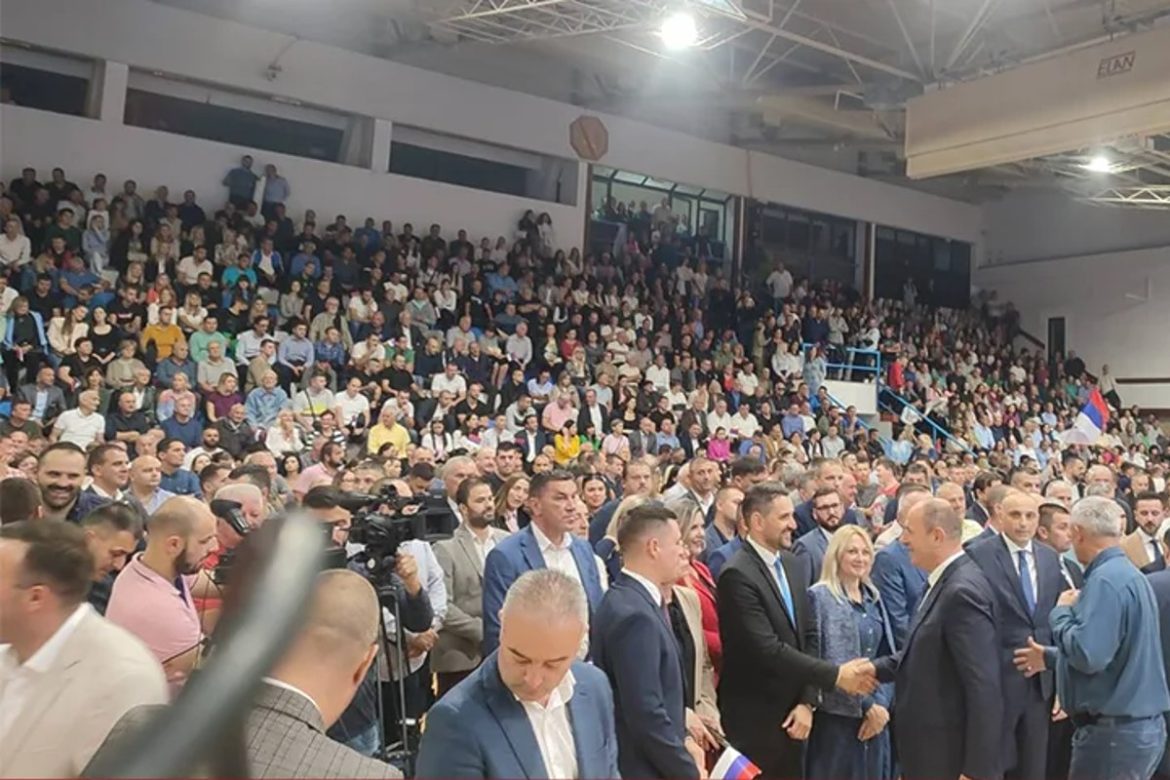 U Trebinju veliki narodni miting „Branimo Srpsku“