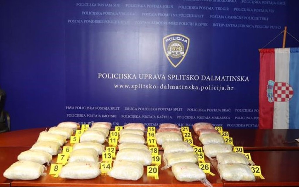 Pas nanjušio 33,7 kg droge, uhapšeni državljani BiH i Srbije