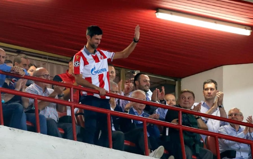 Novak Đoković bodri Crvenu zvezdu iz VIP lože