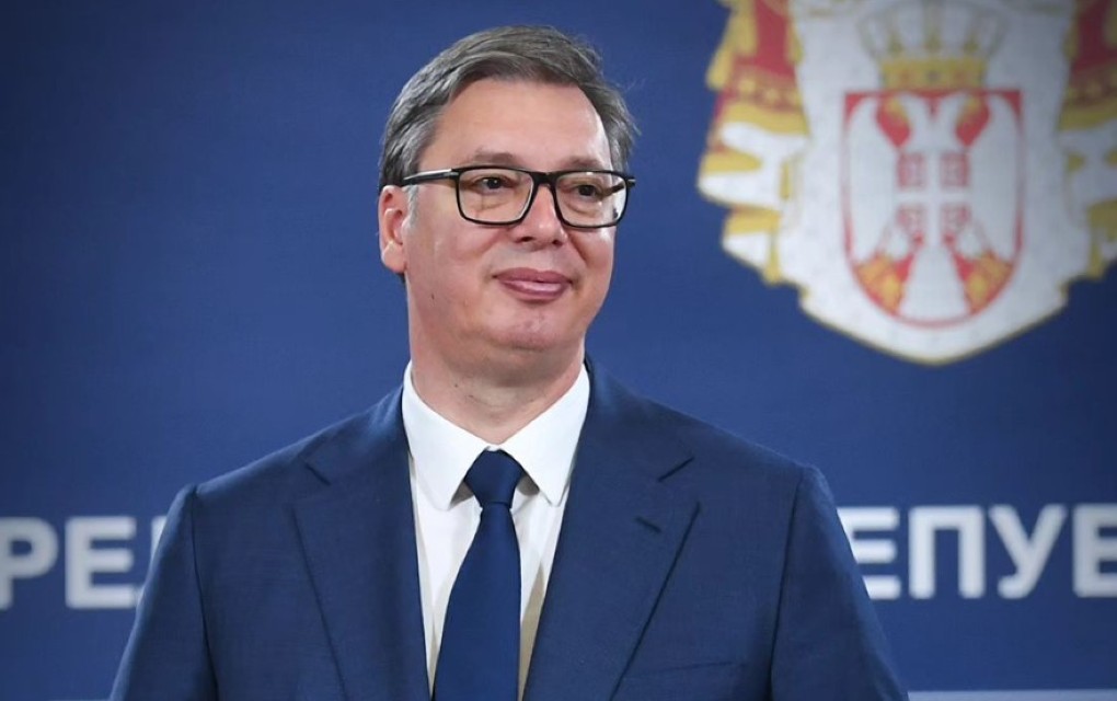 „BUREK ZA DORUČAK, ĆEVAPE ZA VEČERU“ Vučić zvijezda na TikTok-u: Predsjednik Srbije otkrio zanimljivosti o sebi