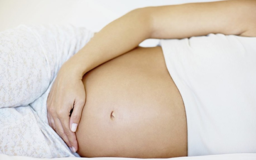 Žena se porodila u KUPATILU – Tijepo bebe pronađeno u WC ŠOLJI?!